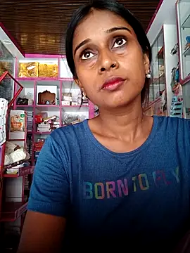 hotshreya69 online show from September 12, 8:23 am