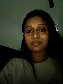 hotshreya69 online show from November 4, 5:40 pm