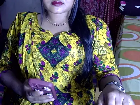 Snapshot of Nusrat_Faria07 chatting on September 30, 7:25 am Nusrat Faria07 online show from September 30, 7:25 am