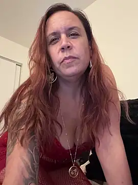 AustinandTaraHtx online show from September 12, 8:12 am