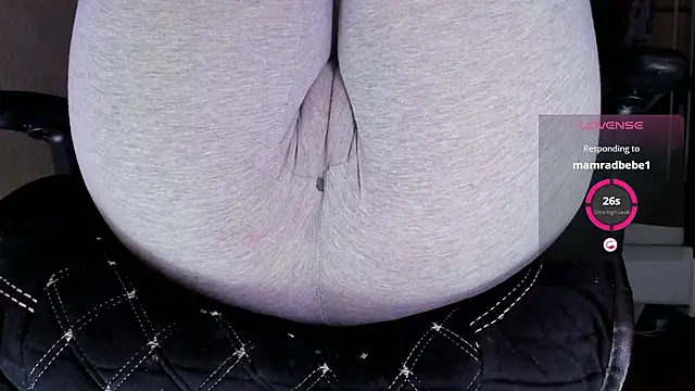 Cameltoe squirt inPants online show from October 23, 4:02 pm