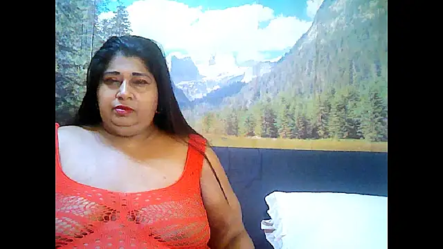 indianhoney694u online show from November 1, 5:00 am