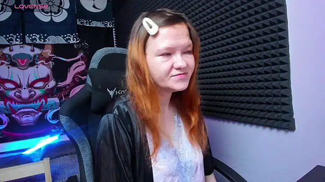 Snapshot of Nora_lovvvv chatting on October 16, 10:18 am Nora lovvvv online show from October 16, 10:18 am