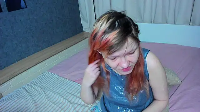 Snapshot of Nora_lovvvv chatting on September 12, 10:13 am Nora lovvvv online show from September 12, 10:13 am