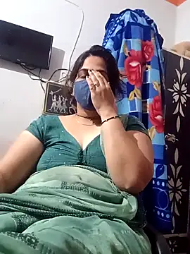 badqueen96 online show from April 15, 5:13 pm