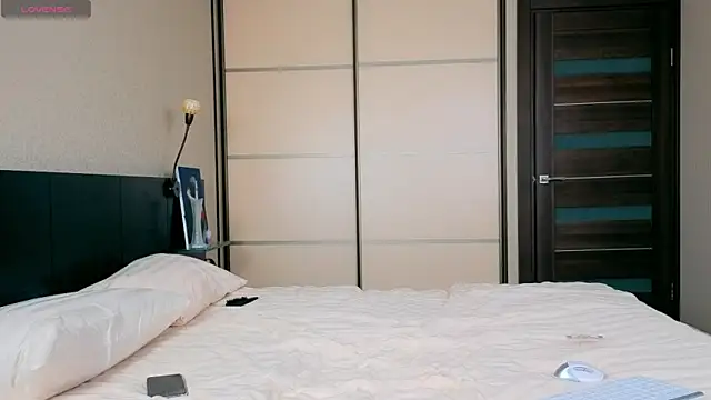 Hazel Reed online show from October 23, 6:14 pm