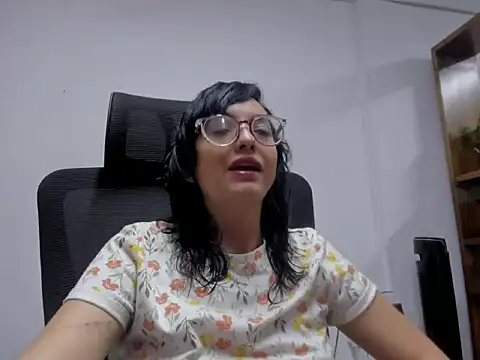 dalila macherano1 online show from September 17, 10:19 pm