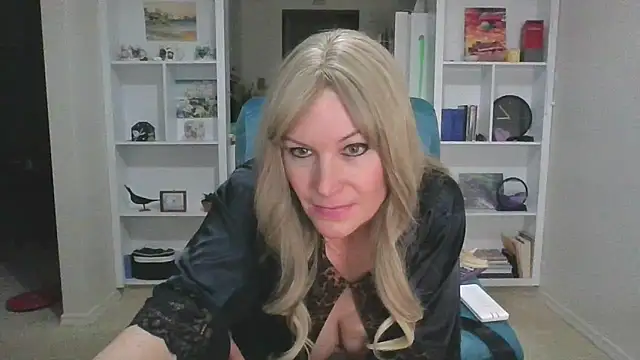 Canada DD online show from April 12, 1:52 am