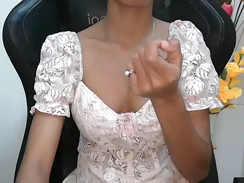 Richa Patel online show from January 8, 6:23 pm