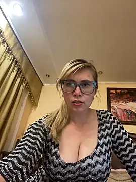 Crystal00Girl online show from September 30, 8:57 pm