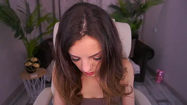 AnitaBambie online show from April 14, 6:13 am