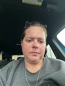 hornykitty1210 online show from January 12, 8:03 pm