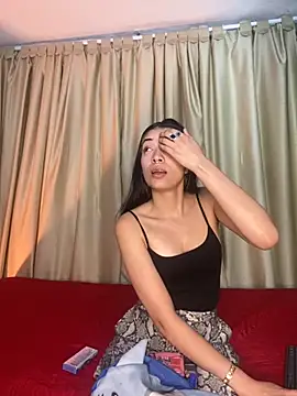 stepha   online show from September 10, 11:21 am