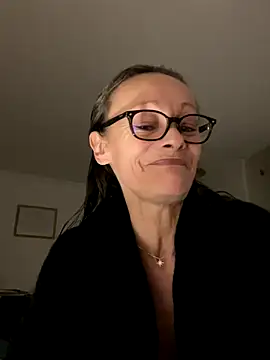 Chris06d22xh online show from October 15, 7:38 pm