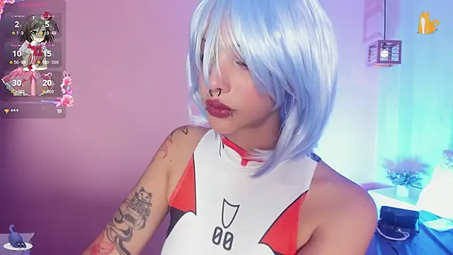 elisabethflores online show from July 28, 7:39 pm
