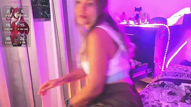 Snapshot of Margoth_broke chatting on September 12, 2:12 am Margoth broke online show from September 12, 2:12 am