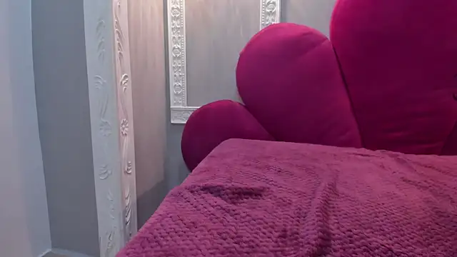 Saammy 17 online show from November 11, 8:17 pm