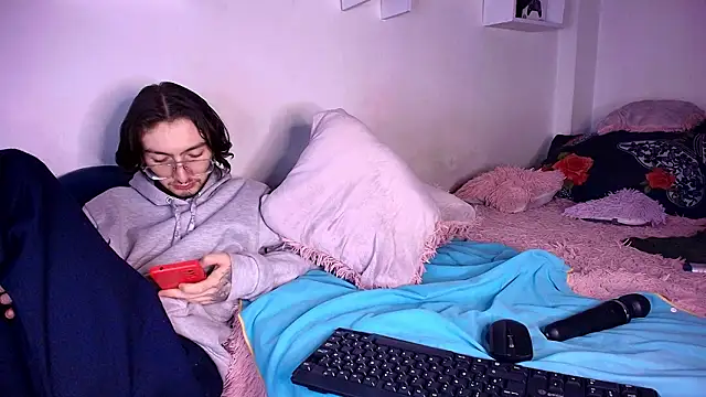 annyharriis online show from February 24, 7:12 pm