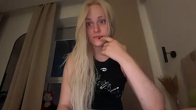 HeyMonkey  online show from July 5, 6:13 pm