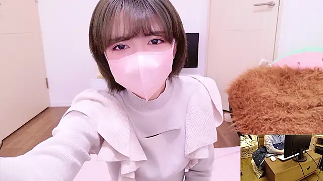 Azusa DoMybest online show from November 5, 3:23 am