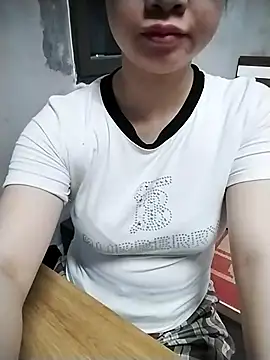 Mie rose online show from March 2, 7:15 am