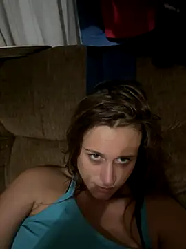 Snapshot of Tlynn chatting on September 23, 3:48 am Tlynn online show from September 23, 3:48 am