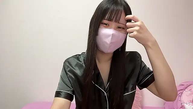 noa uxu online show from November 28, 10:40 am