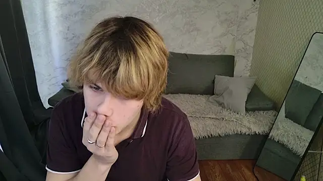 Bonnie And C1yde online show from March 23, 8:31 am