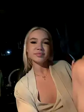 Kiss Avrora  online show from September 14, 5:44 pm