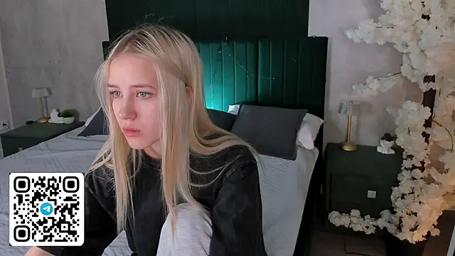 Anellyball online show from March 14, 9:54 am