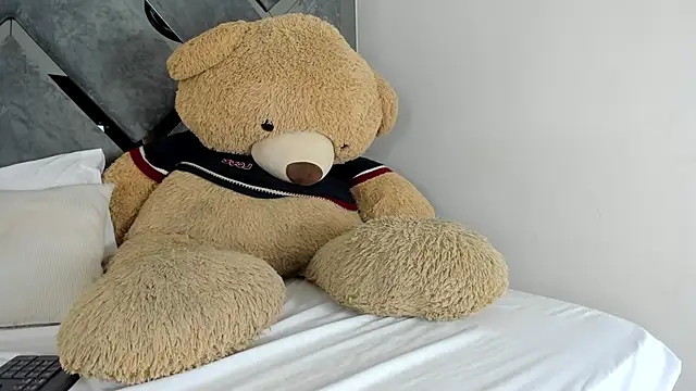 Sweet Salome1 online show from November 3, 1:15 pm