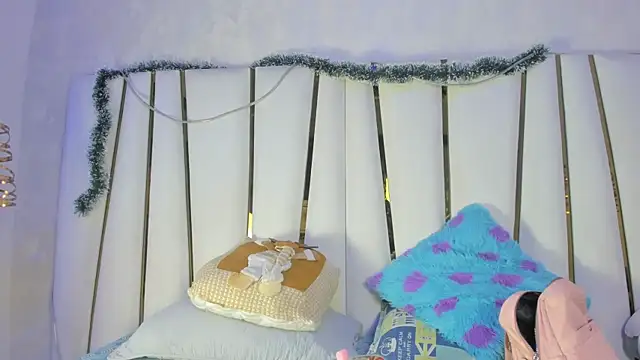 bonnie sm online show from December 16, 8:04 pm