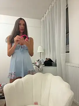 MilaRenee online show from October 30, 12:46 am