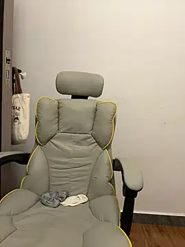 Snapshot of coco-o chatting on September 18, 11:09 am coco-o online show from September 18, 11:09 am