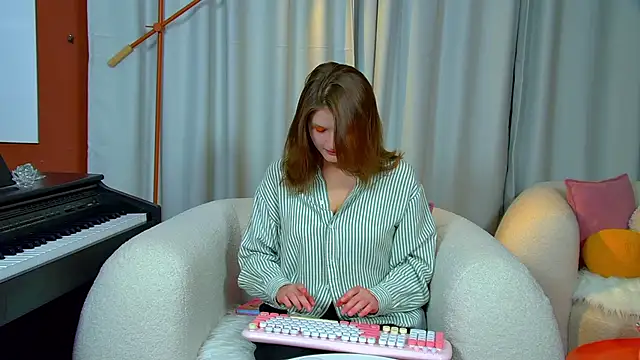 JaneRosen online show from October 15, 6:38 am