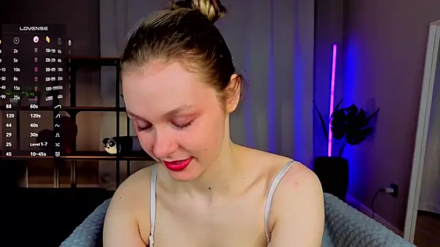 Tender beauty online show from June 4, 7:07 pm