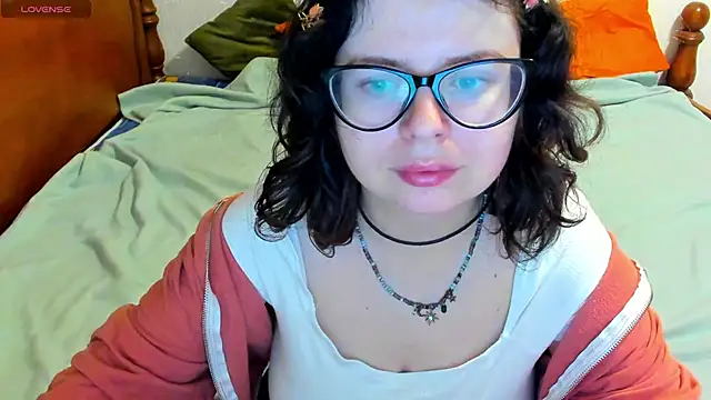 MilisaSweet777 online show from November 25, 8:09 pm