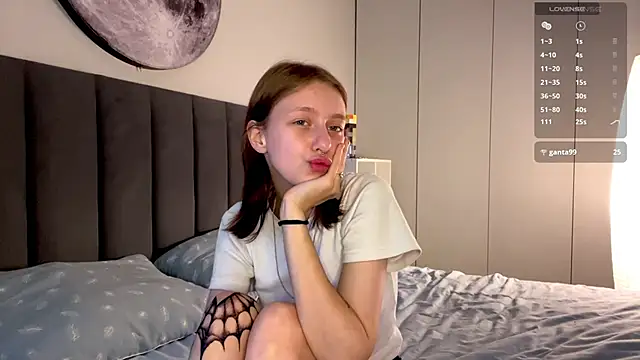 EllieDream online show from September 12, 7:40 am