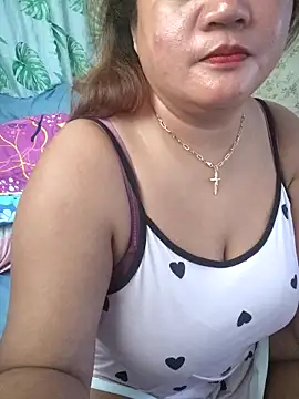 Snapshot of lady_rosie chatting on September 24, 1:48 am lady rosie online show from September 24, 1:48 am