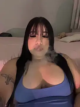 Aliciawhitee online show from February 13, 3:08 am