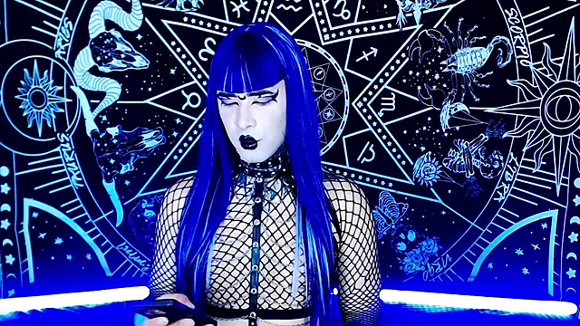 naomi satan online show from January 15, 8:48 pm