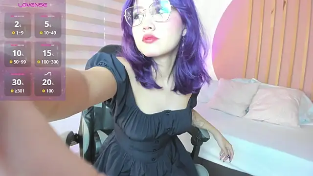Snapshot of rei_cos chatting on October 9, 12:20 pm rei cos online show from October 9, 12:20 pm