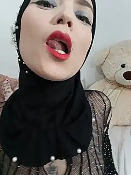 jamila zair online show from July 28, 8:52 pm
