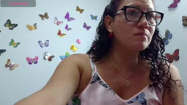 TifanyQueen  online show from July 23, 3:09 pm