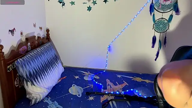 bluesubmissive online show from October 23, 4:51 am