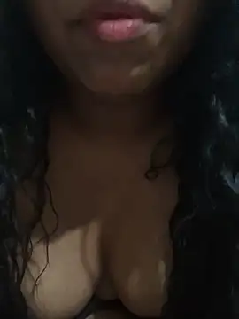 Mujerlunalinda online show from September 23, 6:11 am