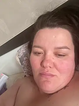 SunnyLeila2101 online show from May 11, 9:55 am