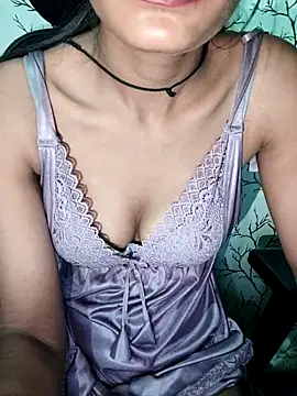 Crystil love-21 online show from April 15, 10:38 am