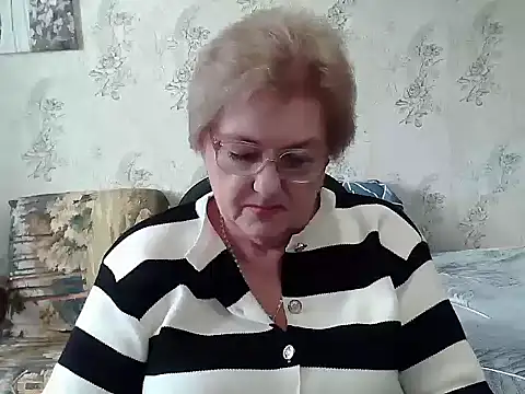 Renata62011 online show from November 25, 12:40 pm