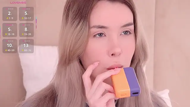 Nesolla online show from April 12, 11:46 am